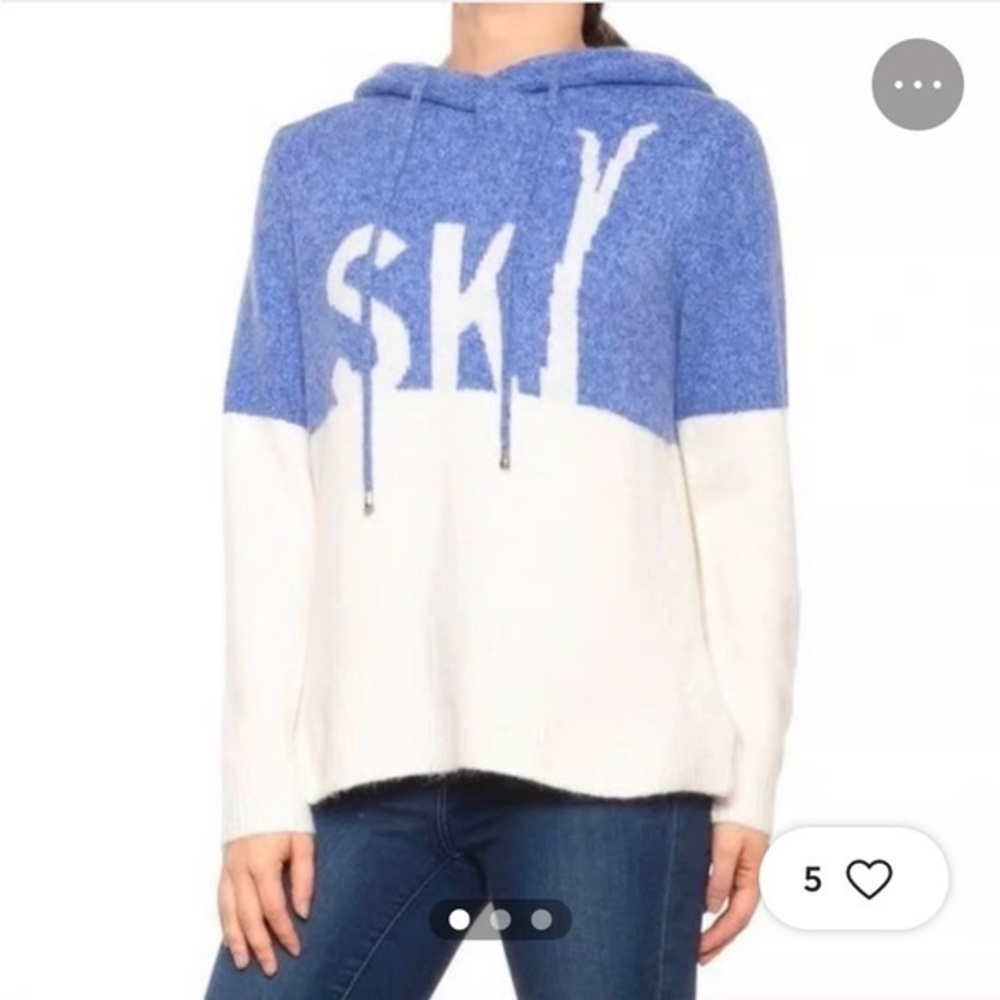 Cupcakes and Cashmere Plush Hooded Sweater Soft grey White Ski Hoodie medium